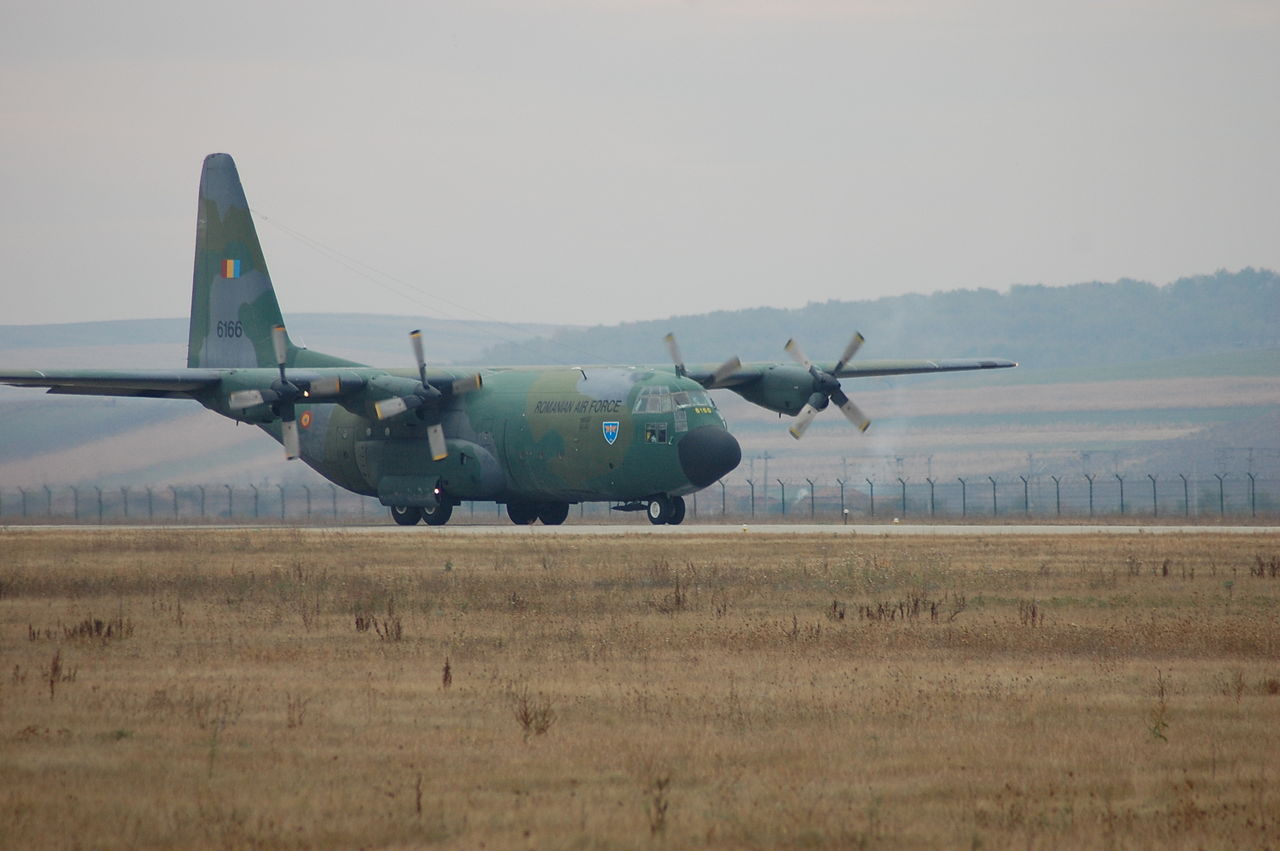 Lockheed C-130B Hercules roumain