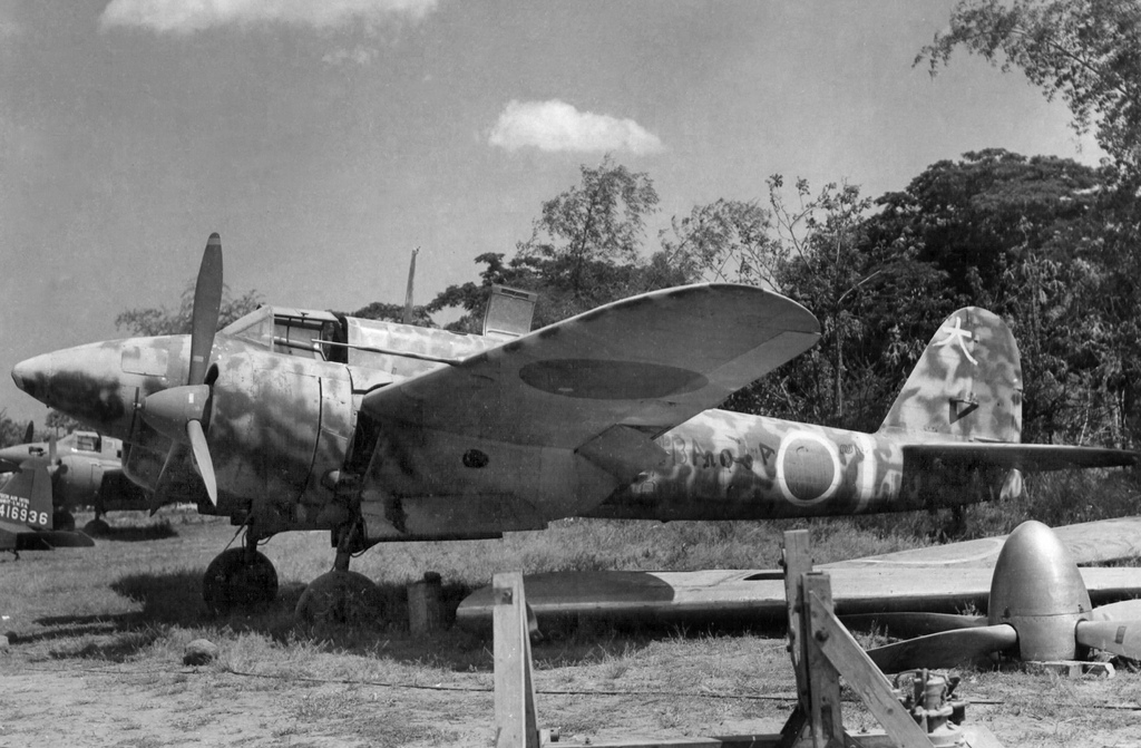 Kawasaki Ki-45 "Nick" abandonné