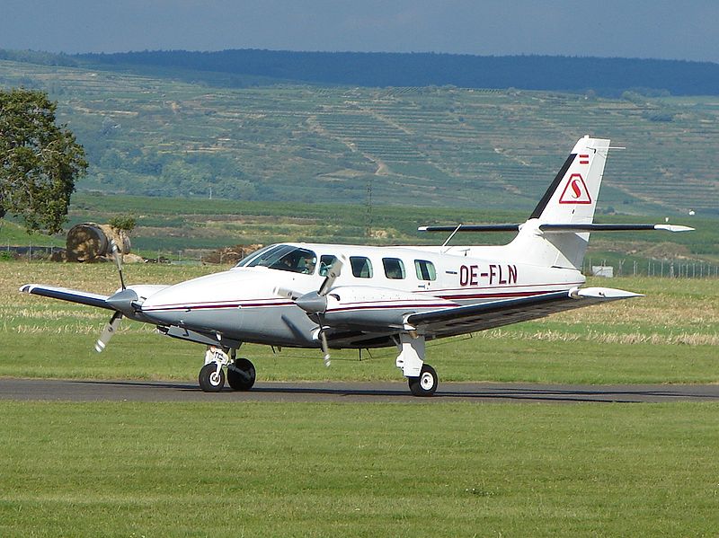 Cessna 303 Crusader civil au roulage