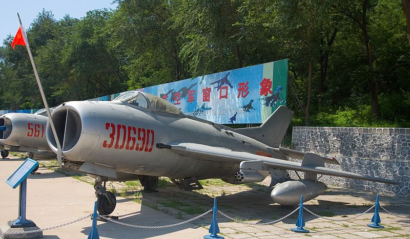 Shenyang J-6 chinois préservé