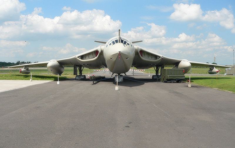 Handley Page Victor K.2 au sol, vu de front