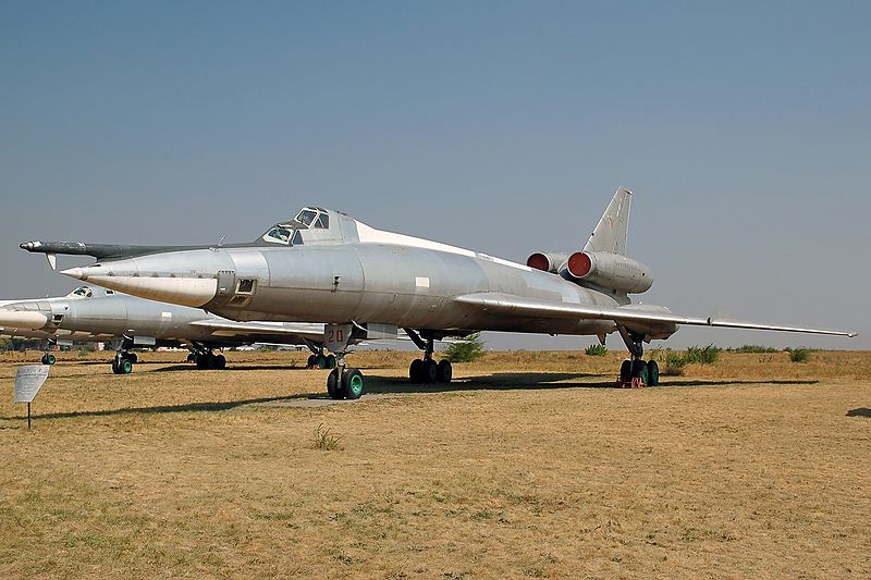 Tupolev Tu-22U Blinder soviétique