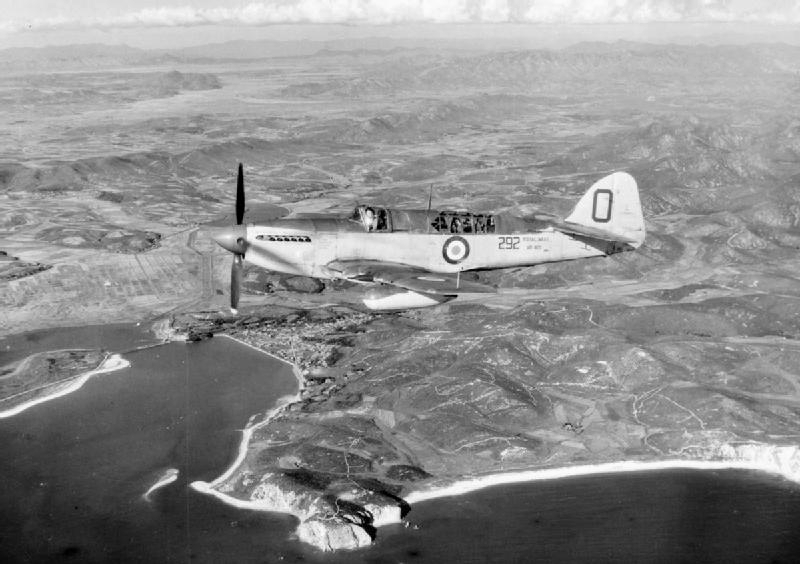 Fairey Firefly FR.4 de la Royal Navy