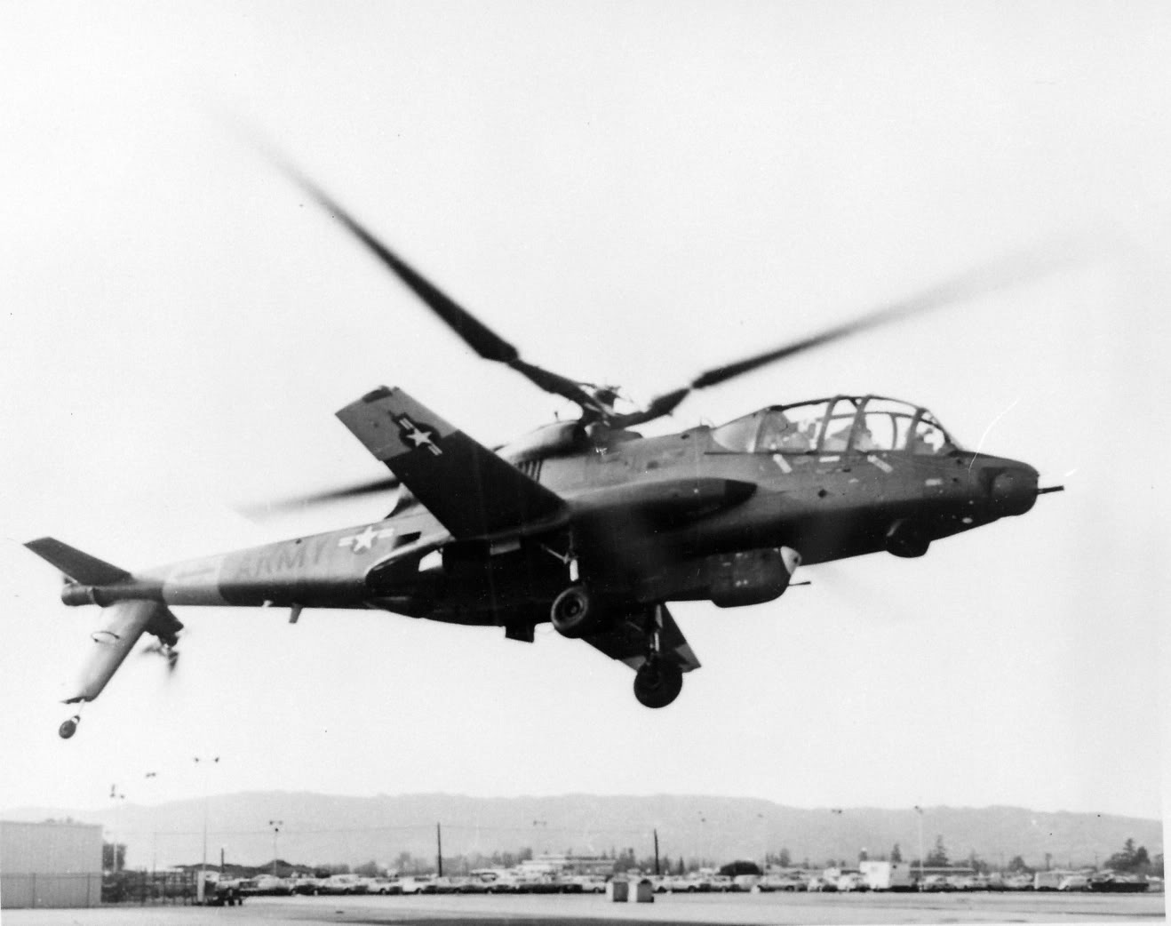 Lockheed YAH-56A Cheyenne au décollage