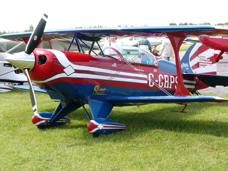 Pitts Special S-2B au sol