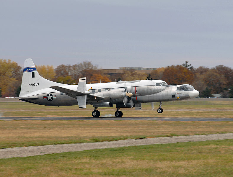 Convair NC-131H au décollage