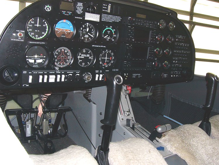 Diamond DA20-C1 Katana - Cockpit