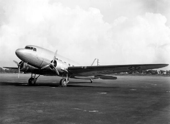 Douglas C-47 Dakota (C-49B) de l'USAAC