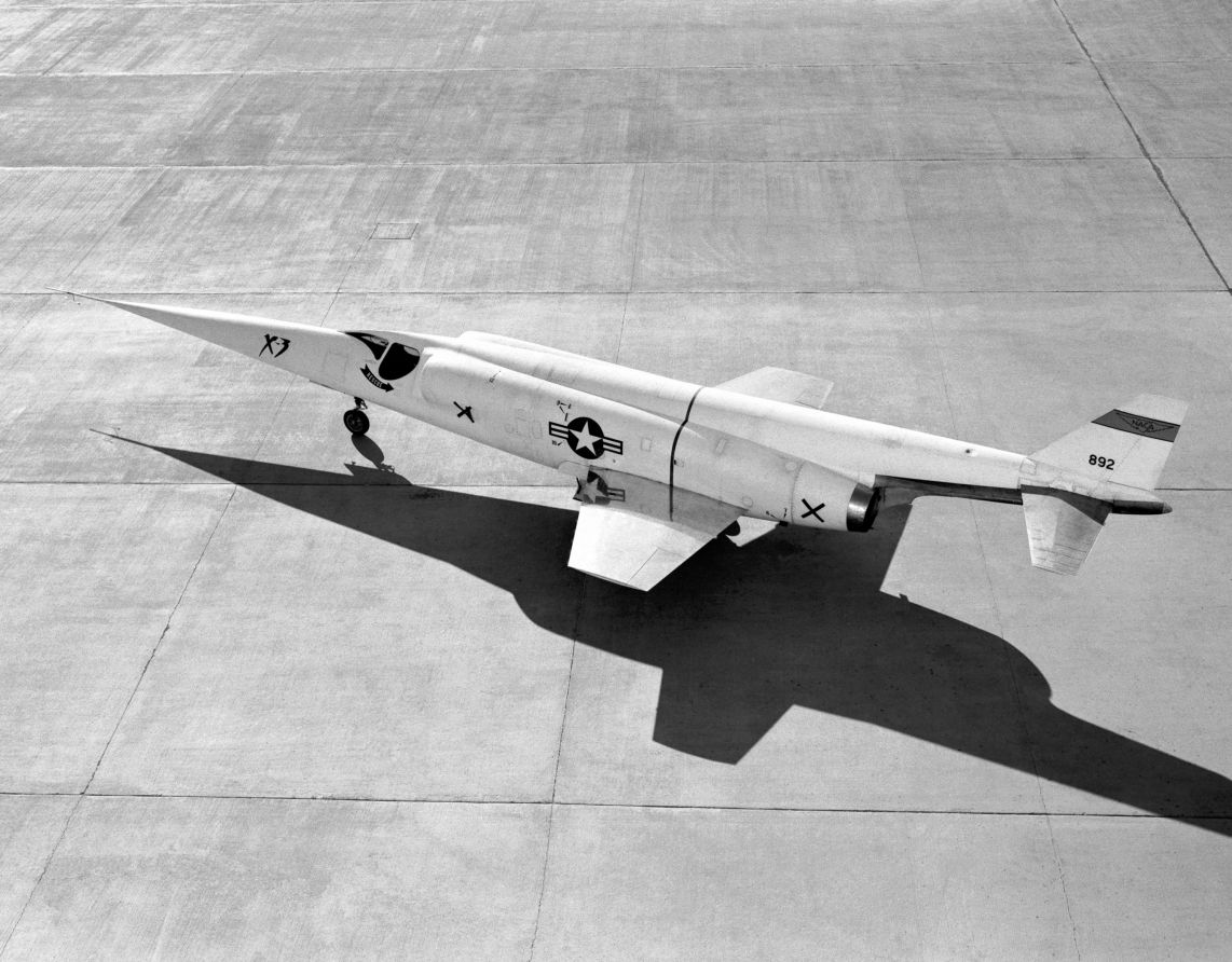 Douglas X-3 Stiletto au sol, vue aérienne