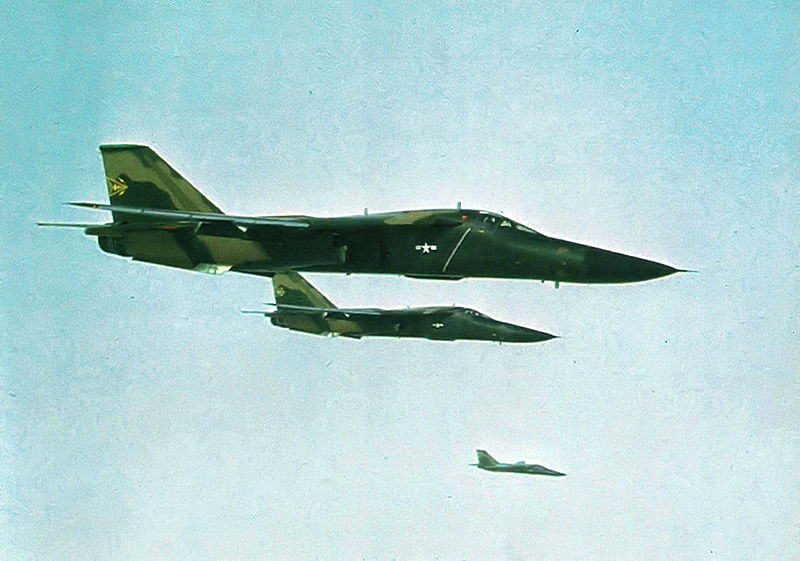 General Dynamics F-111A Aardvark de l'USAF au Vietnam