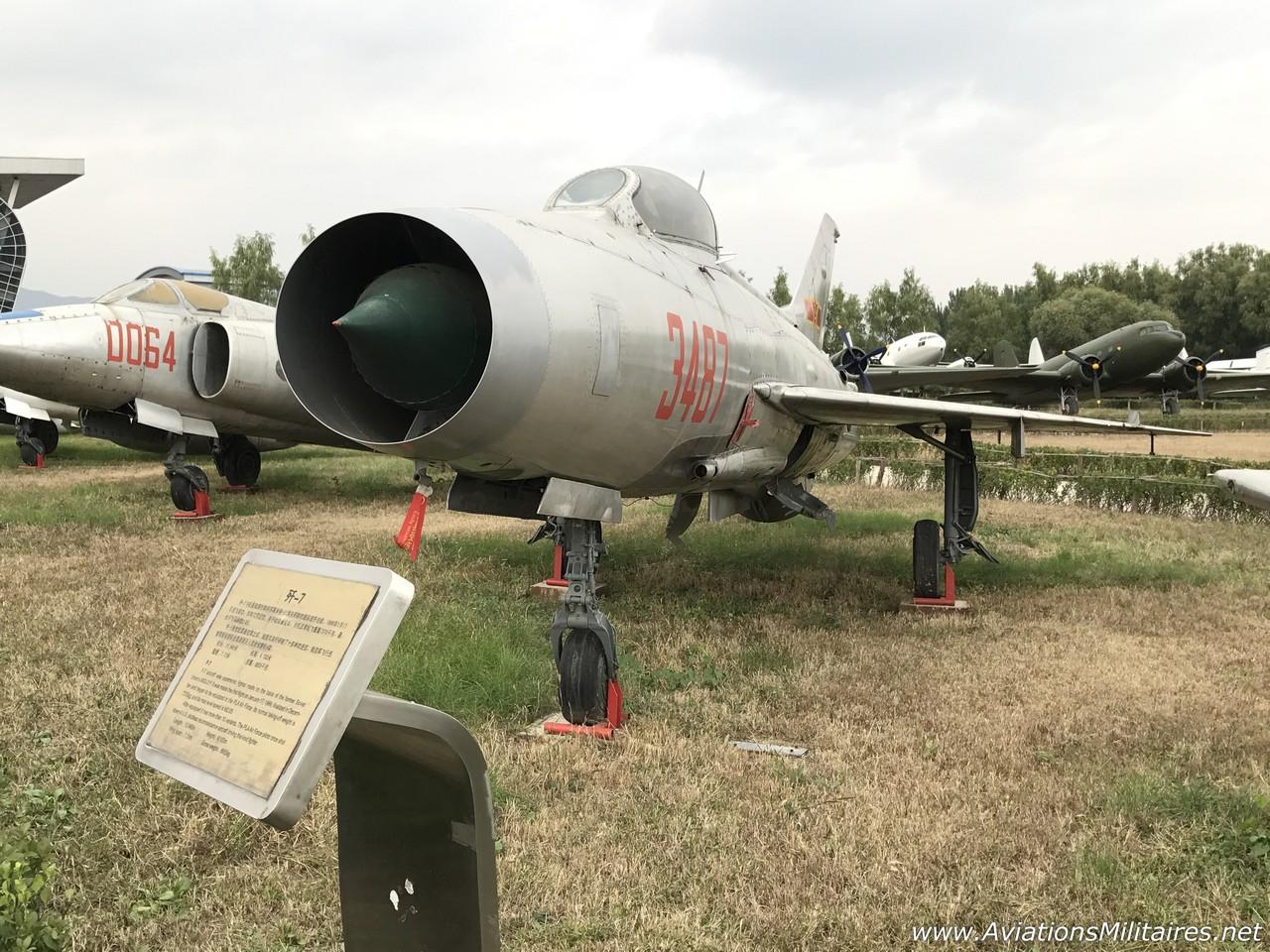 Chengdu J-7 par Nico2