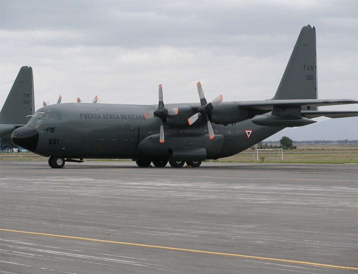 Lockheed C-130A Hercules mexicain