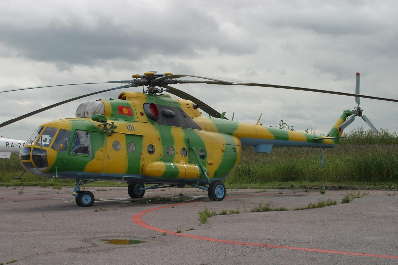 Mil Mi-8MTV-1 kirghize