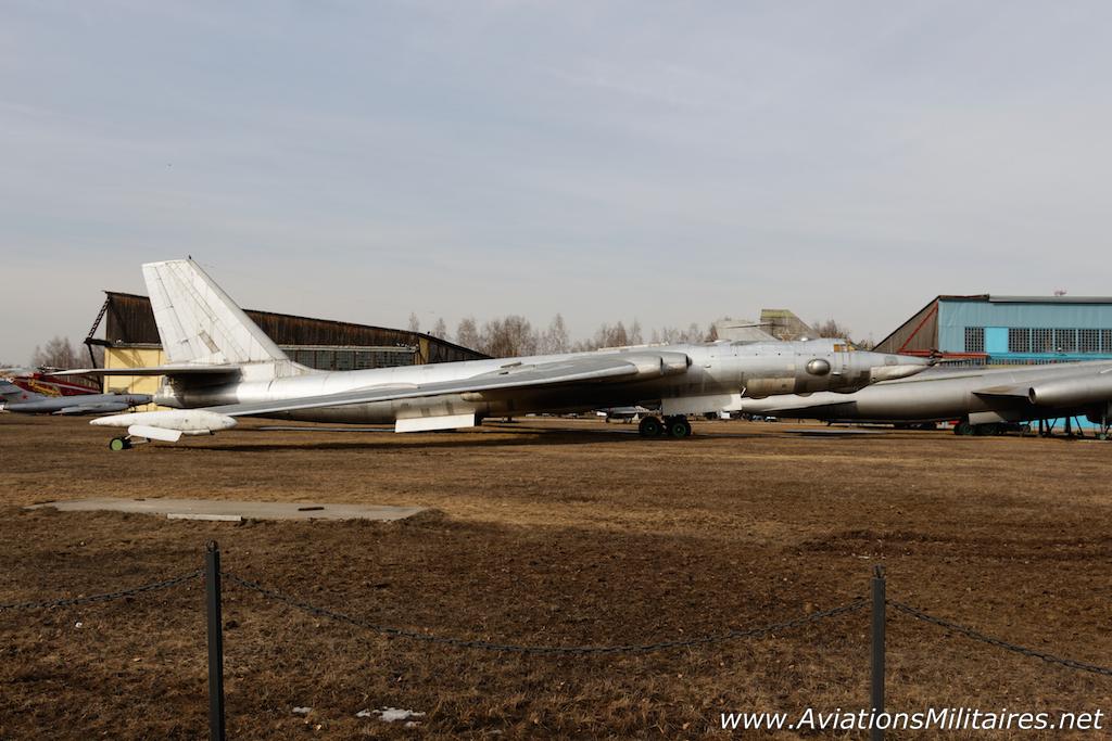 Myasishchev M-4 Bison (3MD) vu de profil par Ansierra117