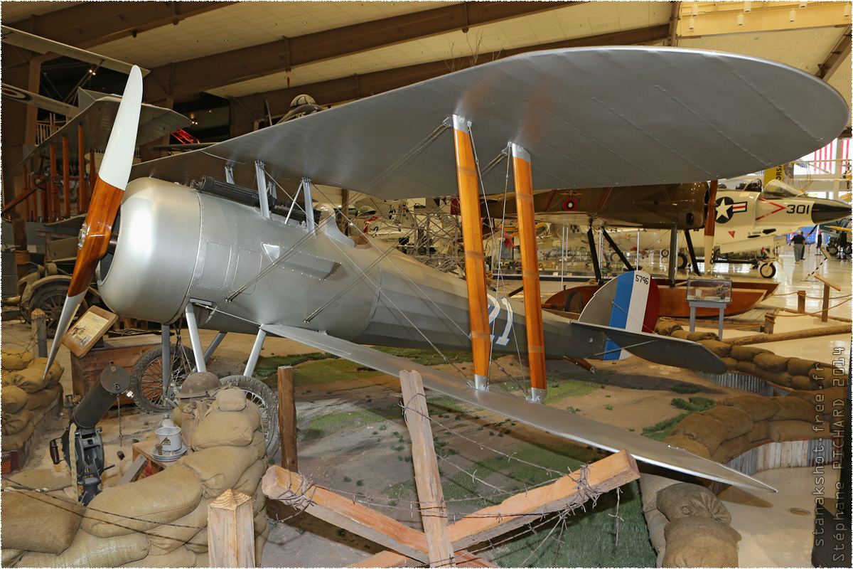 Nieuport 28