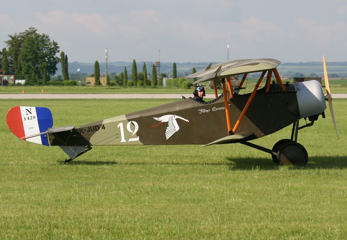 Nieuport XII - Réplique vue de profil