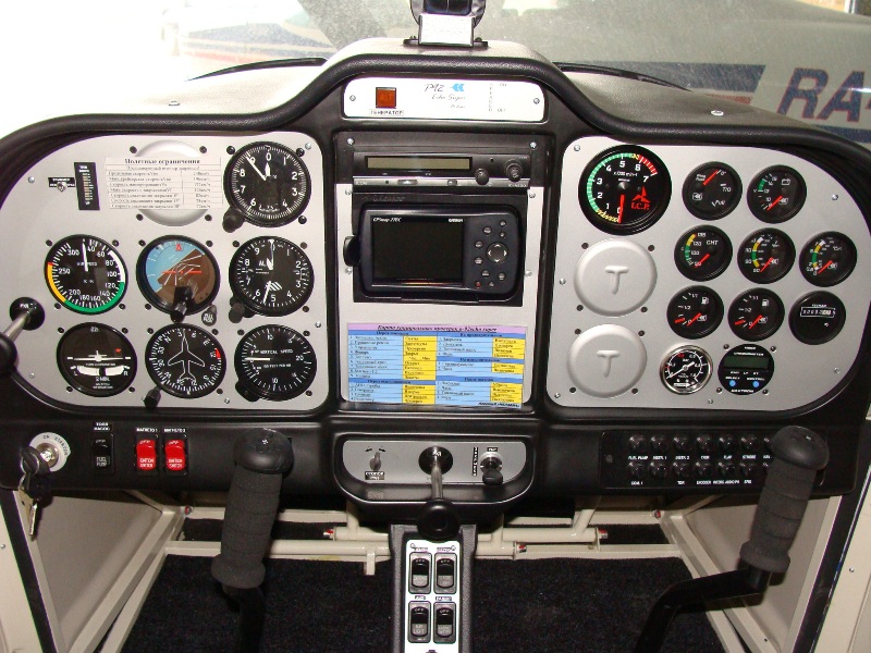 Tecnam P92 Echo Super - Cockpit