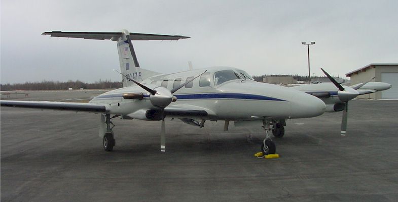 Piper PA-42 Cheyenne IIIA vu de l'avant