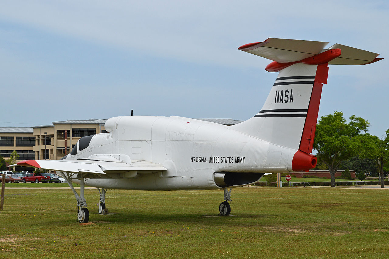 Ryan XV-5B Vertifan exposé vu de l'arrière