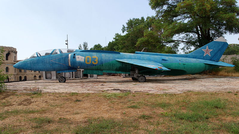 Yakovlev Yak-38U (OTAN : Forger-B)