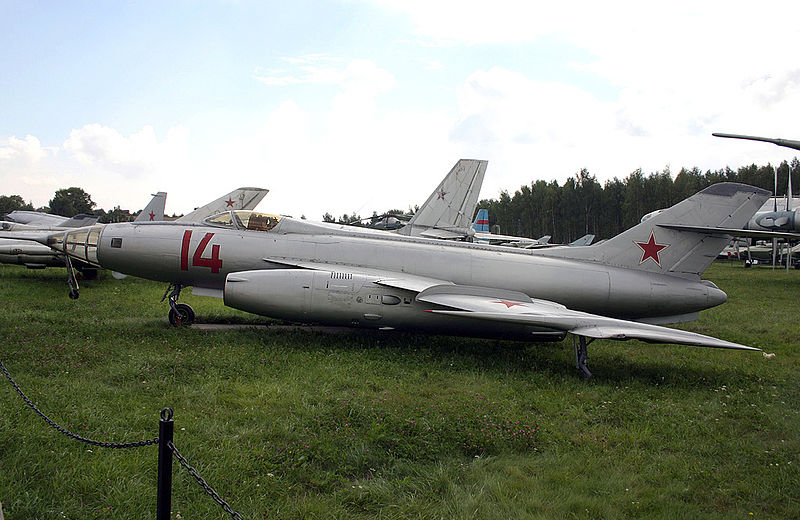 Yakovlev Yak-27R Mangrove soviétique exposé