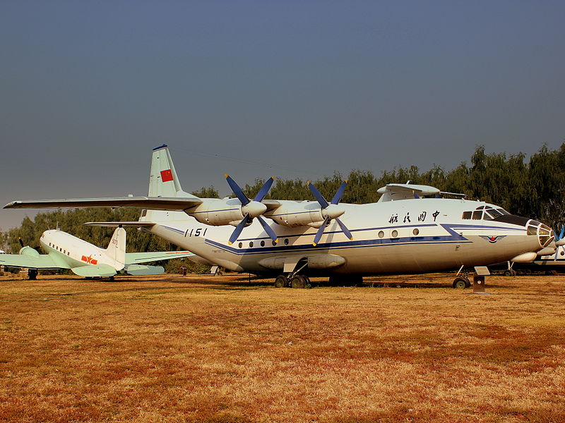 Antonov An-12 Cub chinois