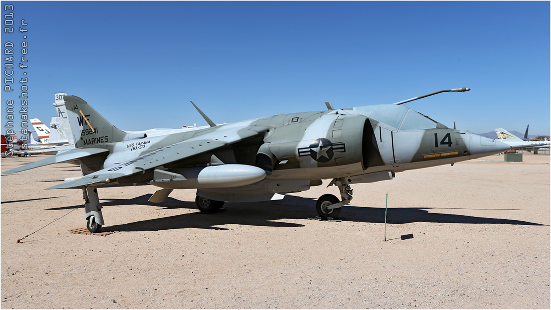 McDonnell Douglas AV-8C Harrier II de l'USMC par Stanak