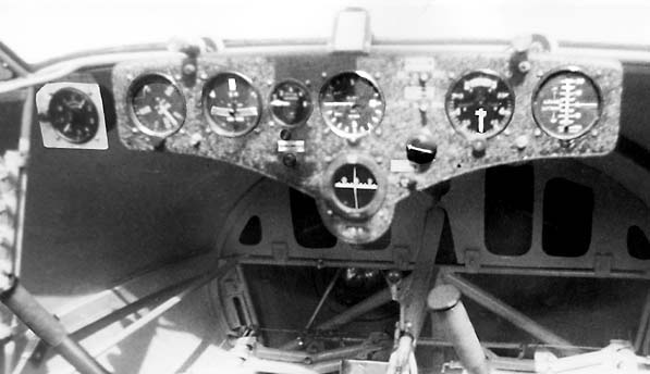 AB Flygindustri Fi-3, cockpit